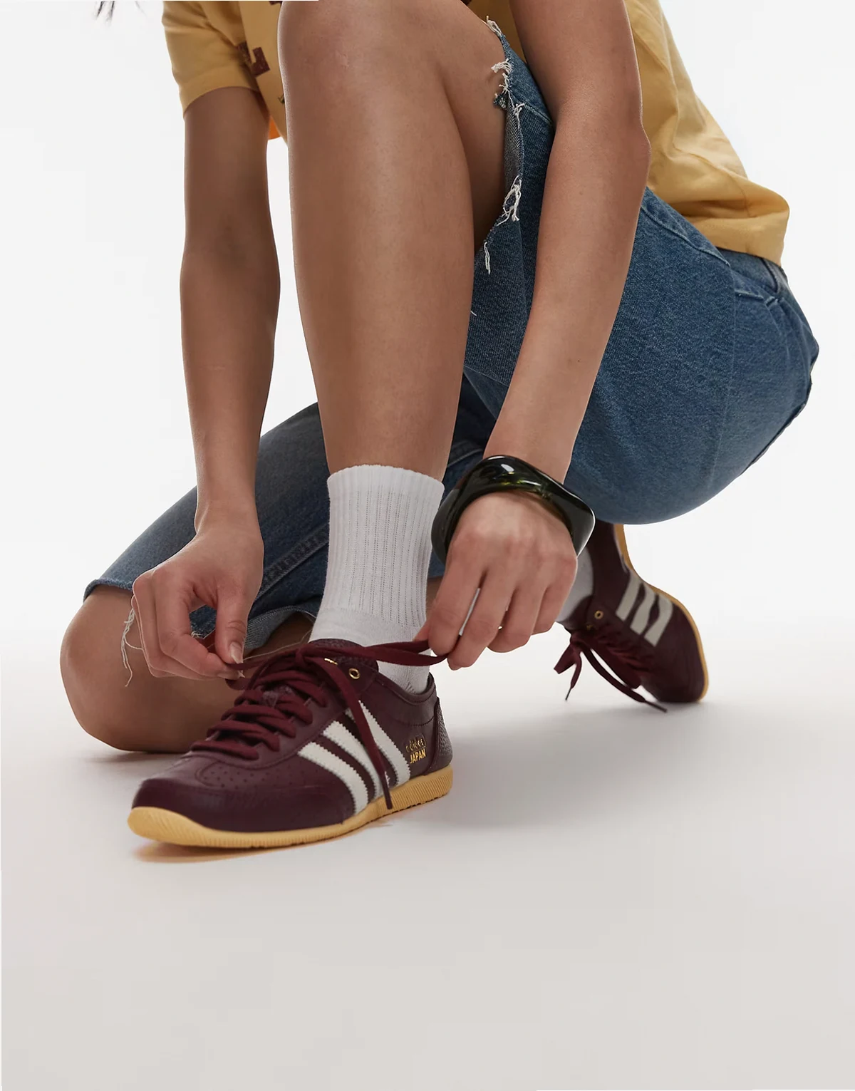 Japan Decon sneakers in burgundy