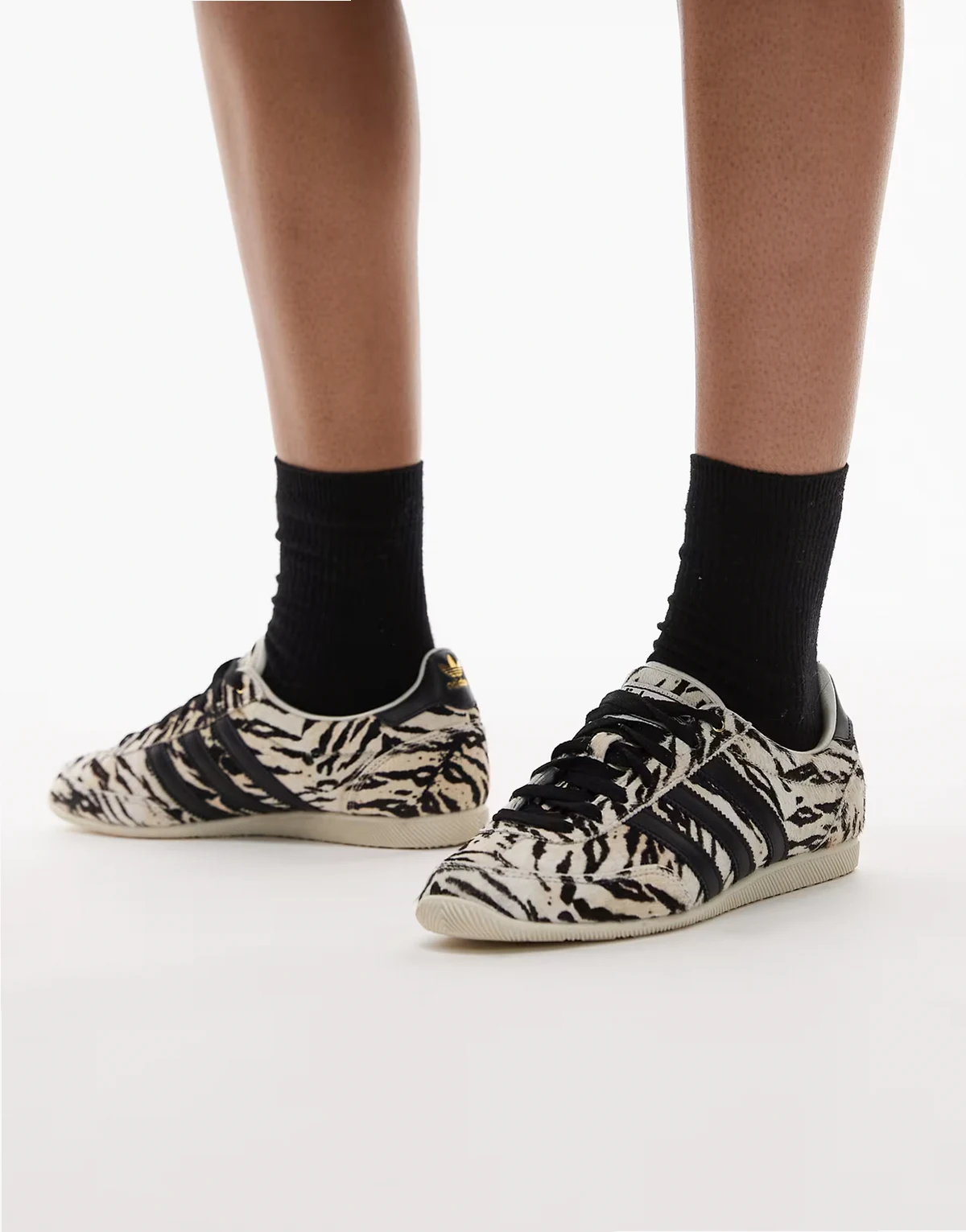 Japan sneakers in zebra print