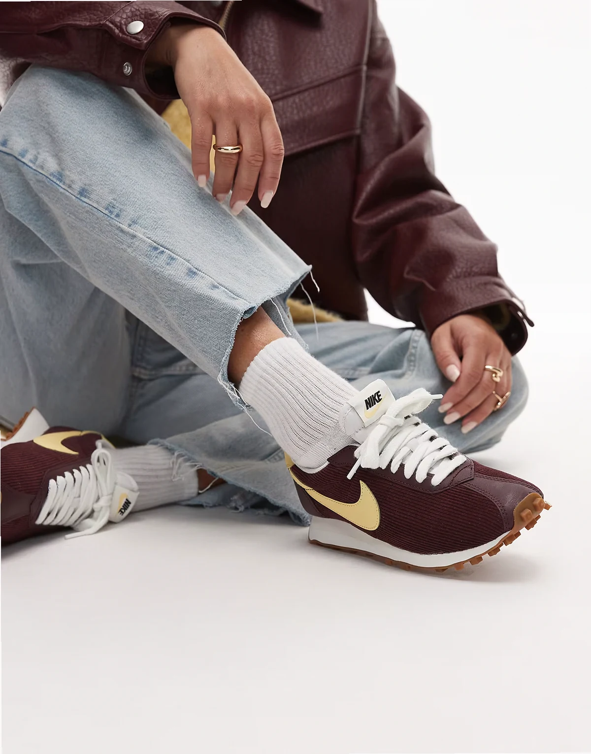 LD-1000 corduroy sneakers in burgundy and yellow