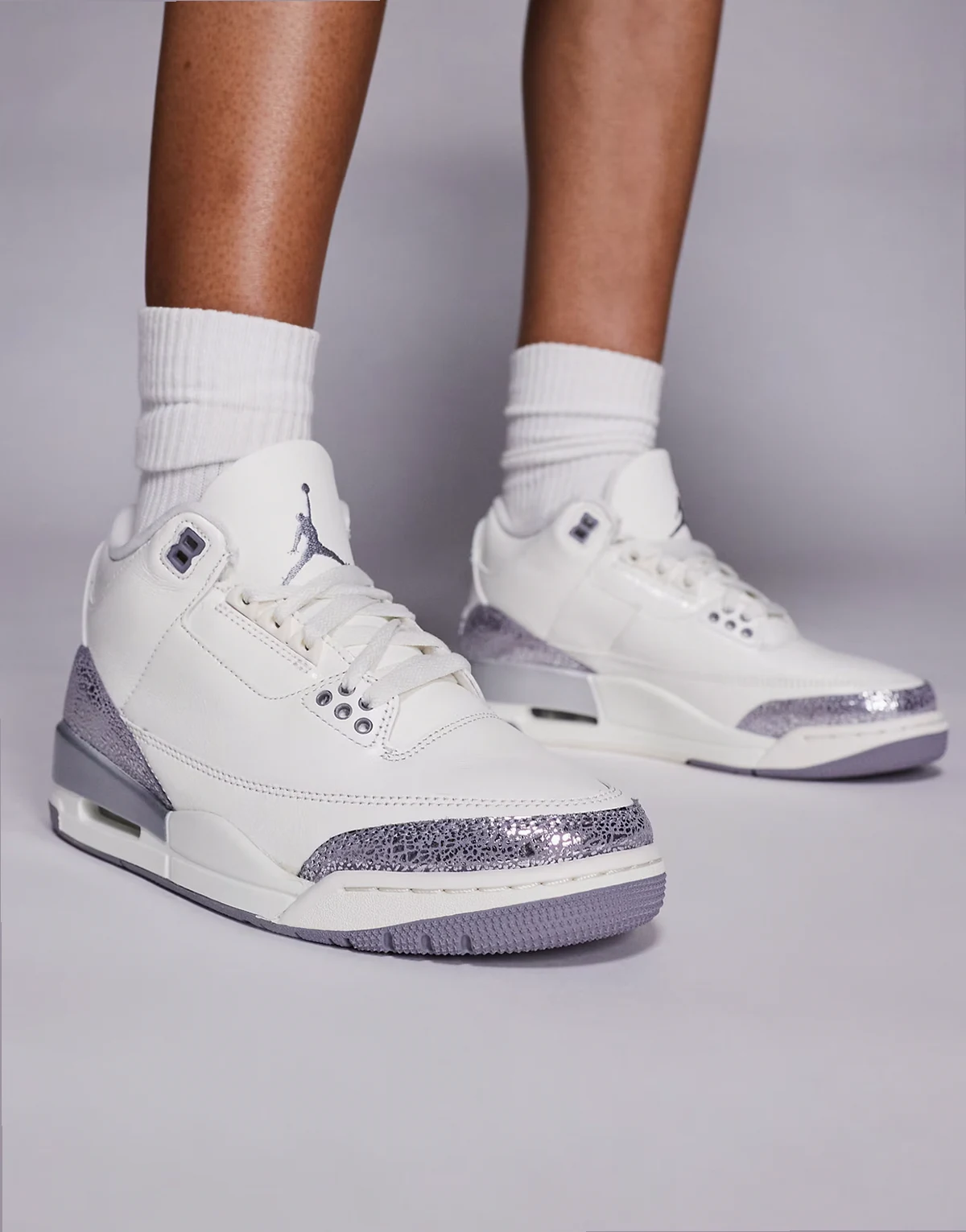 Nike Air Jordan 3 Retro sneakers in white and gray