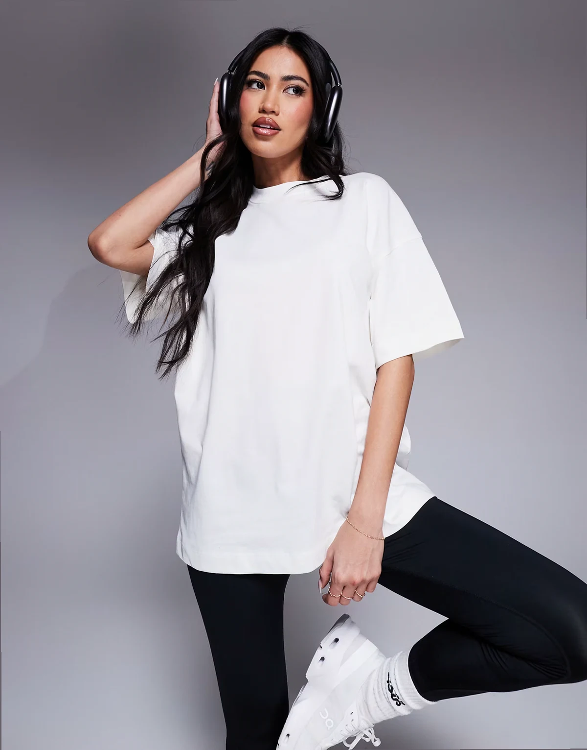 Icon heavyweight cotton oversized t-shirt with quick dry finish in off white