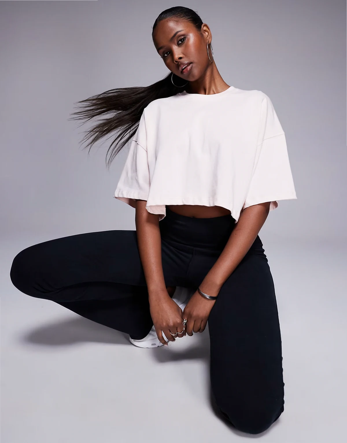 Icon heavyweight cotton cropped t-shirt with quick dry finish in light pink