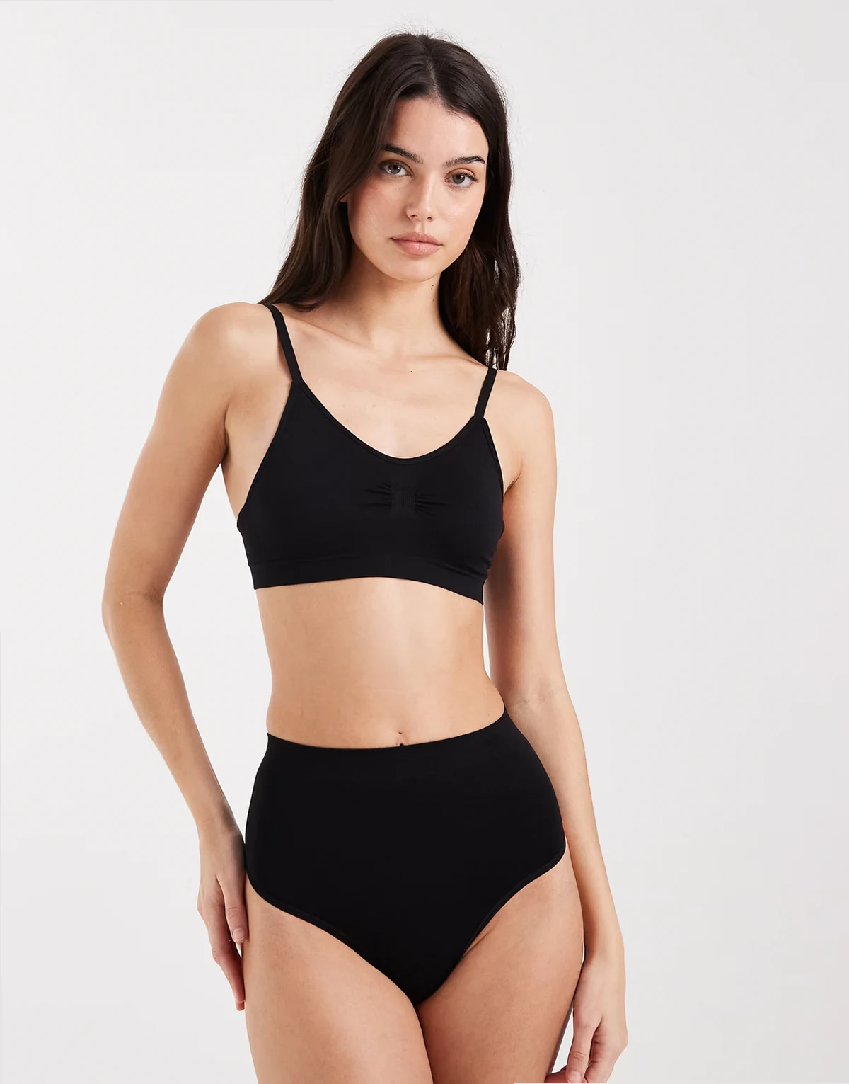 'the perfect' seamless bra in black