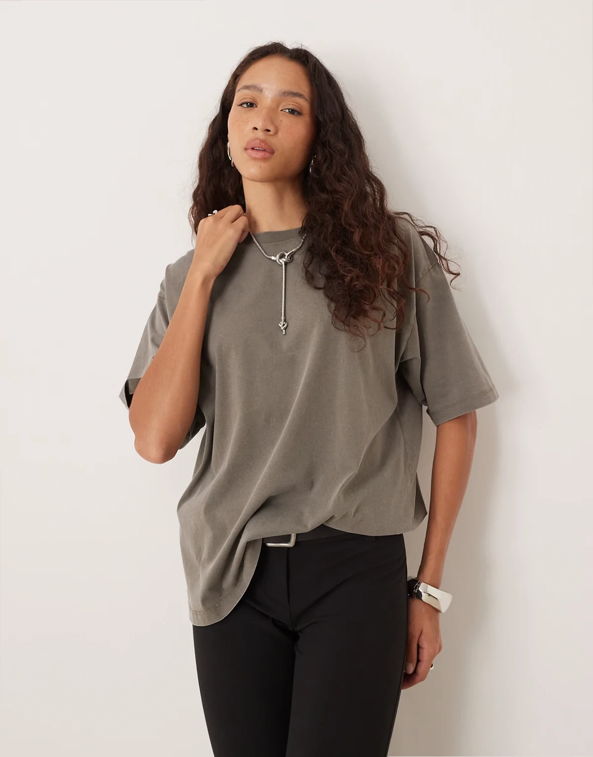 oversized acid wash T-shirt in khaki gray