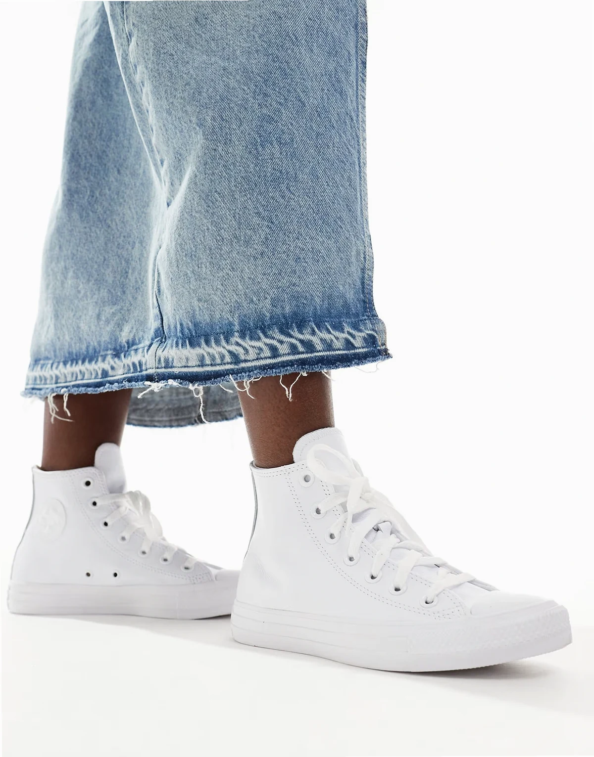 Chuck Taylor hi sneakers in triple white