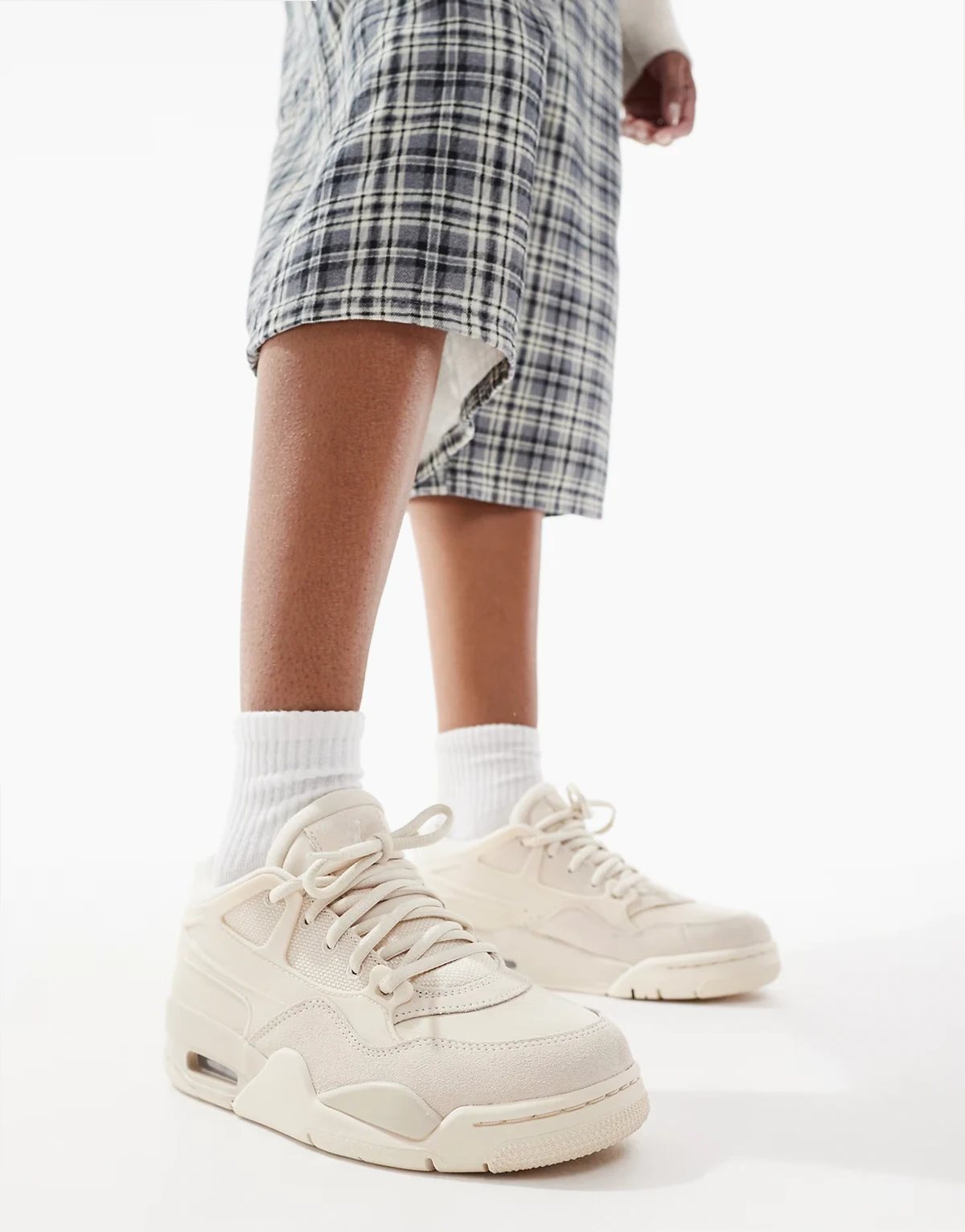 Nike Air Jordan 4 RM sneakers in off white