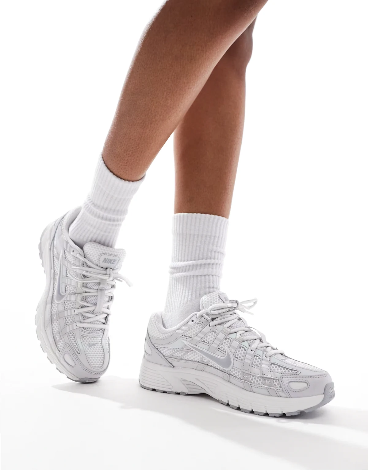 P-6000 SE sneakers in white and gray