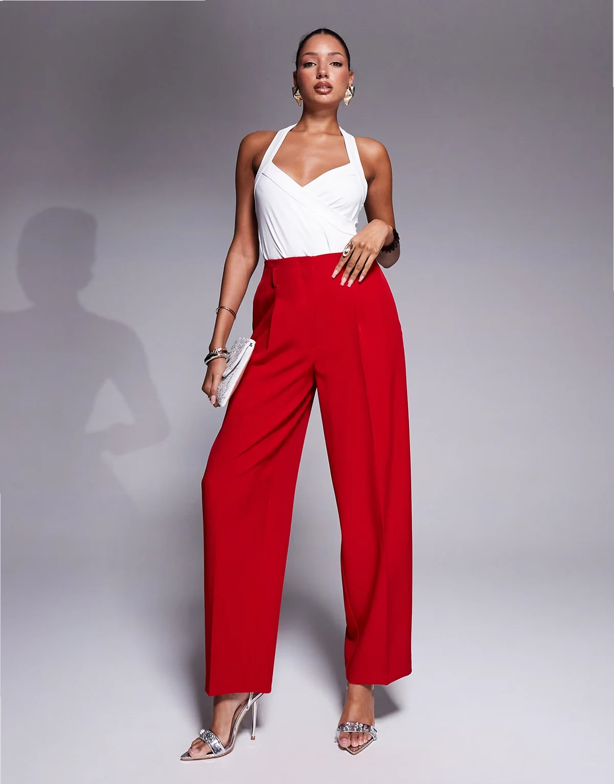 – Elegante Cocoon-Hose in Rot mit Korsettdetail, Kombiteil