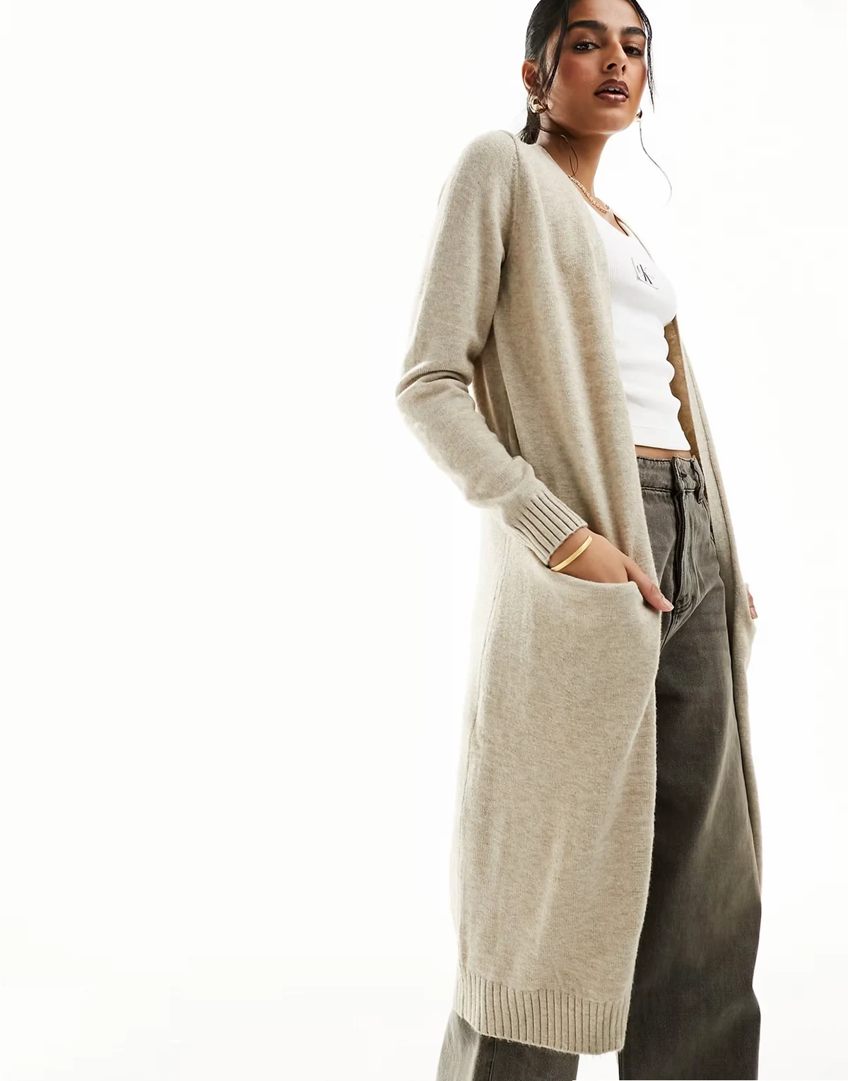 – Lang geschnittene Strickjacke in Beige