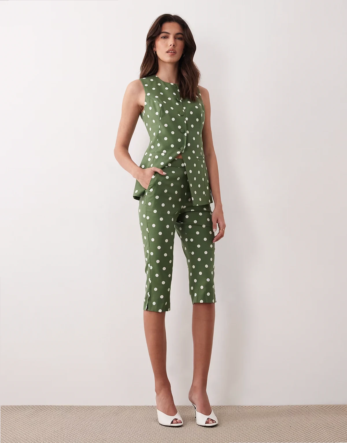 capri pants in polka dot green - part of a set