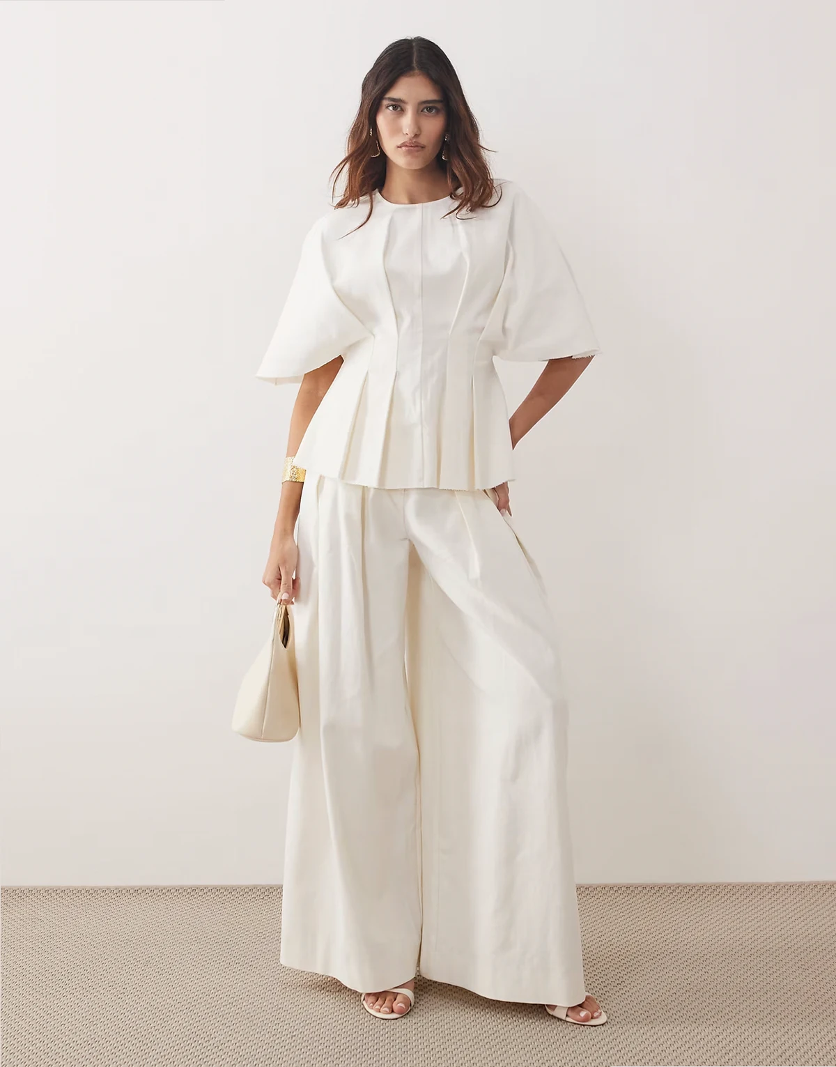 pleated pants in white - part of a set