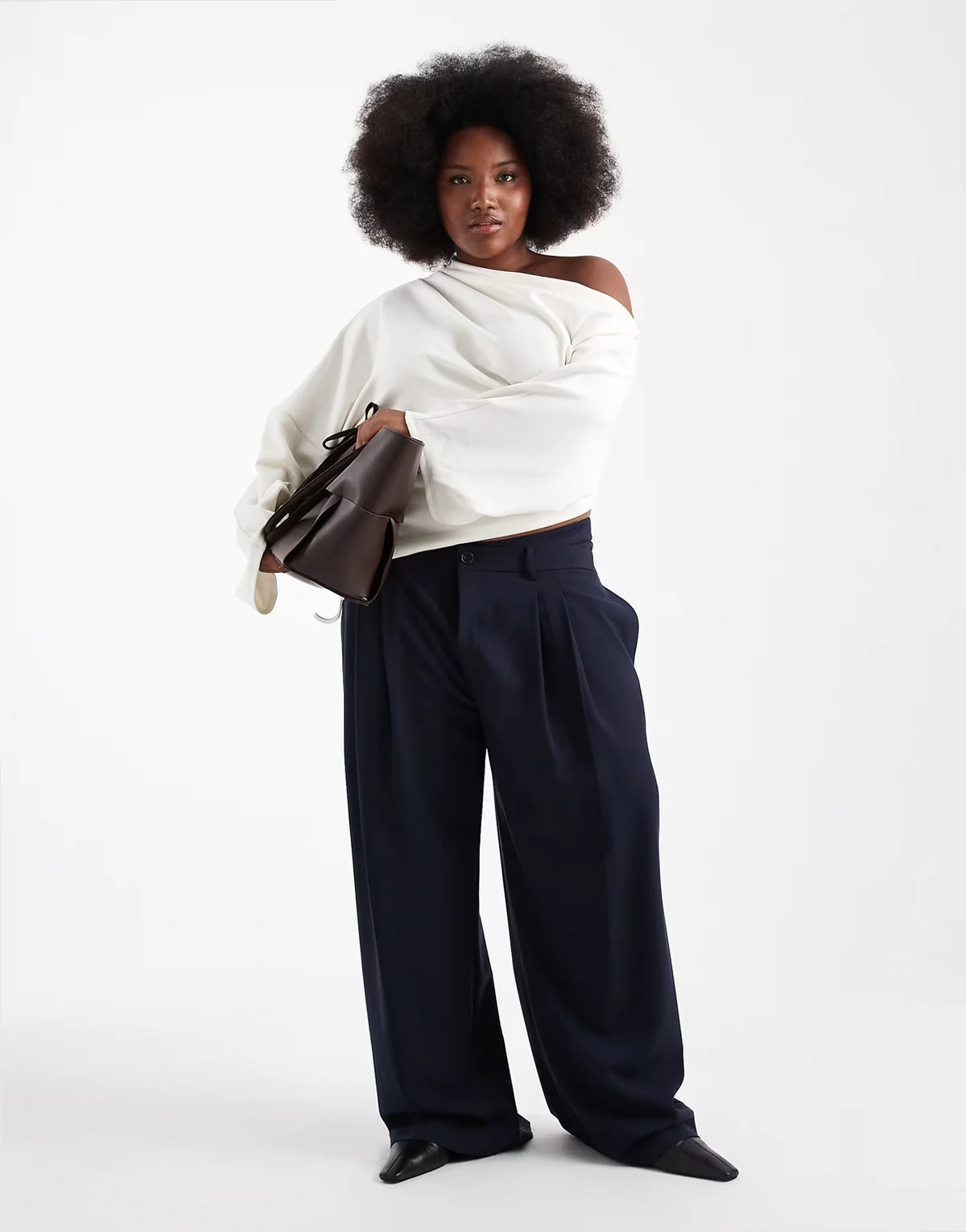 ASOS DESIGN Curve – Granatowe eleganckie spodnie z obniżonym stanem, szerokimi nogawkami i asymetryczną talią