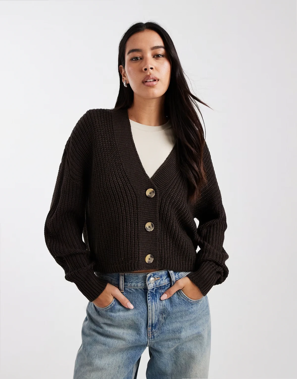 – Strickjacke in Schokobraun