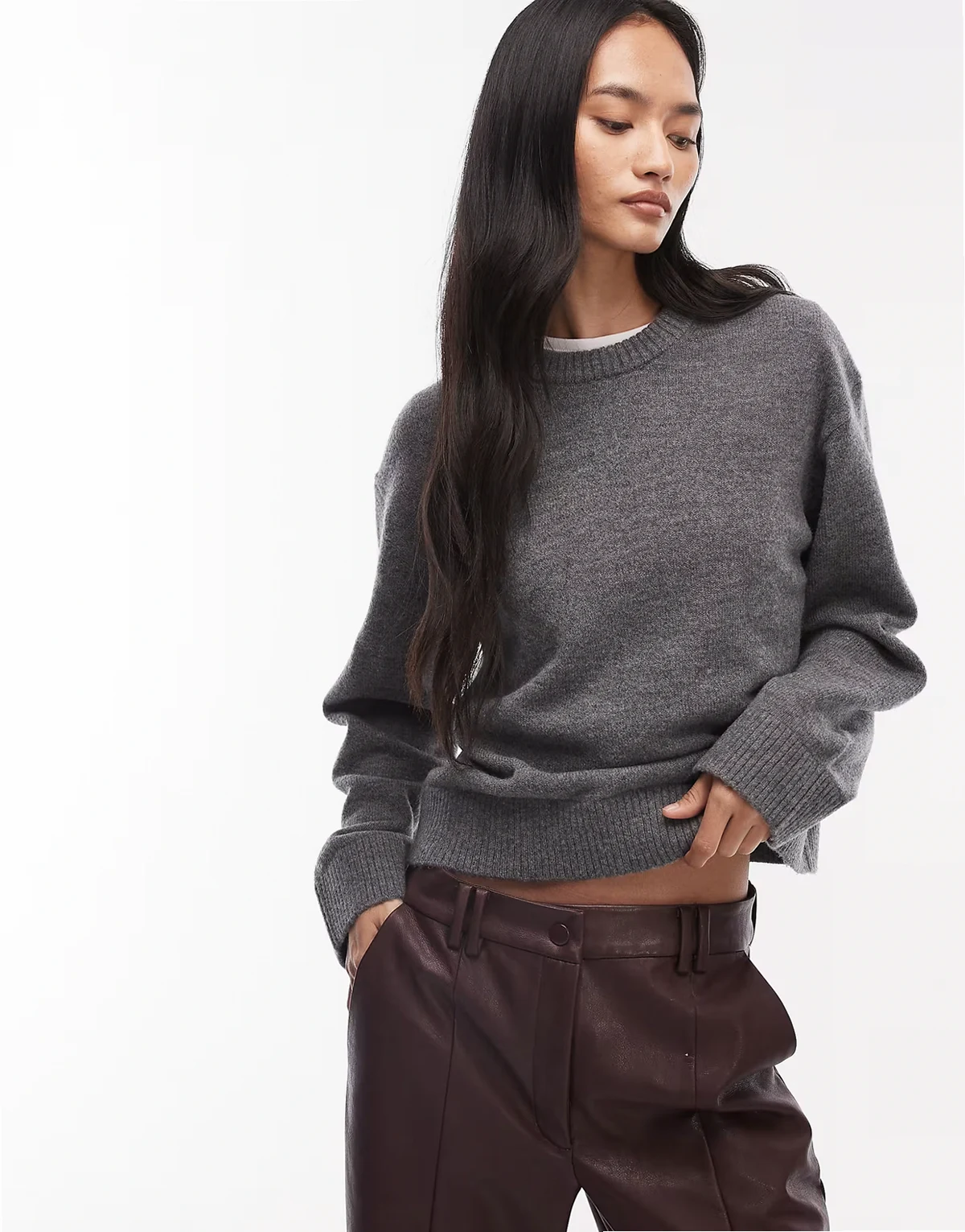 – Kastiger Pullover aus Baumwoll-Wollmix in Dunkelgrau