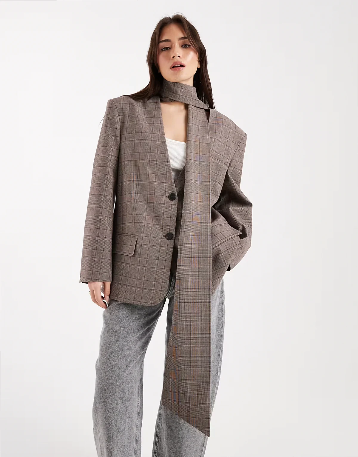 – Oversize-Blazer in Braun mit Schal