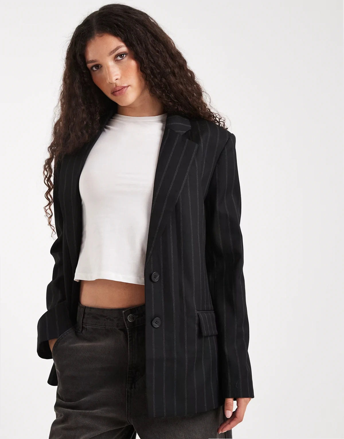 – Eleganter Grandad-Blazer mit schwarzen Nadelstreifen