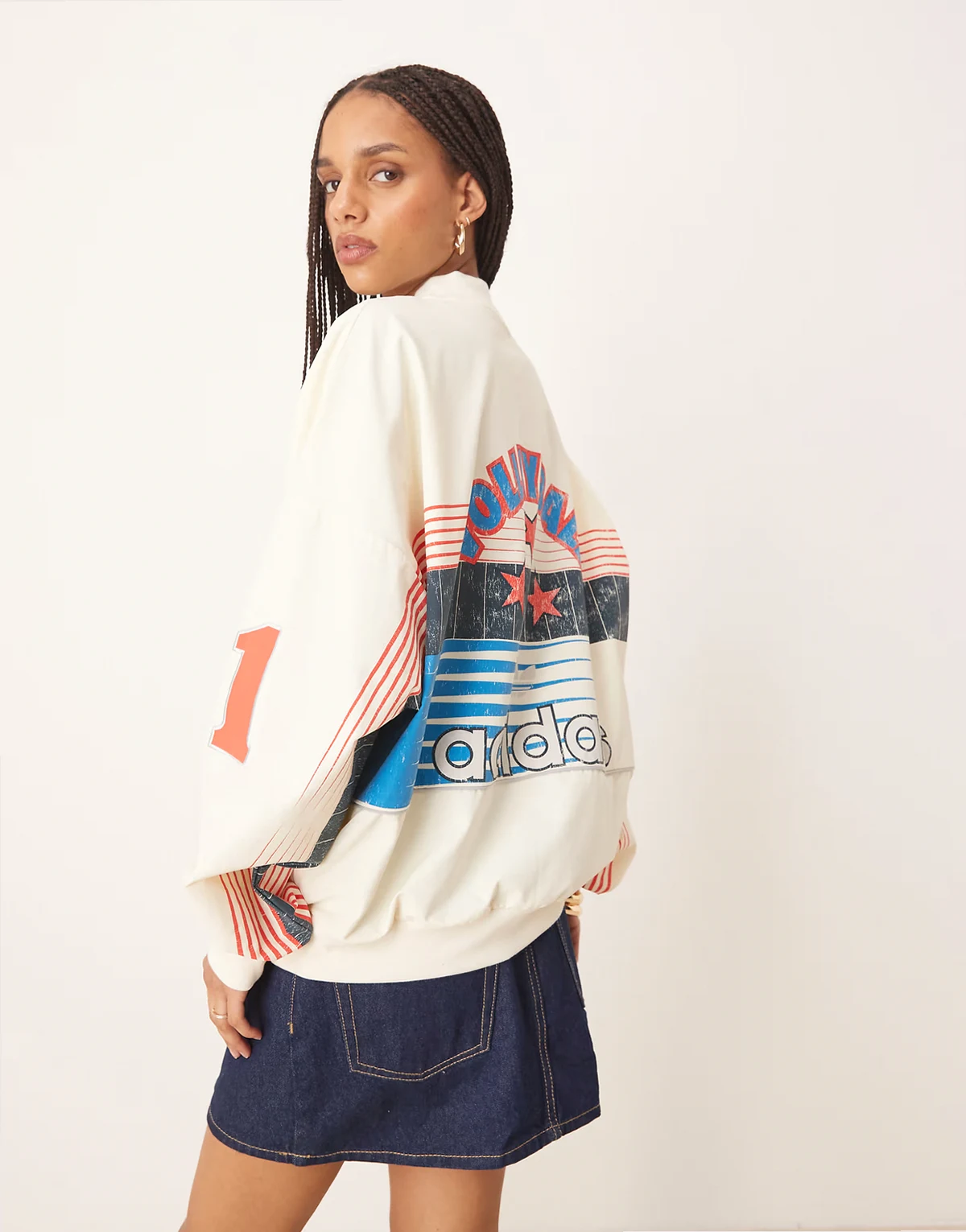 retro graphic long sleeve crew neck T-shirt in cream