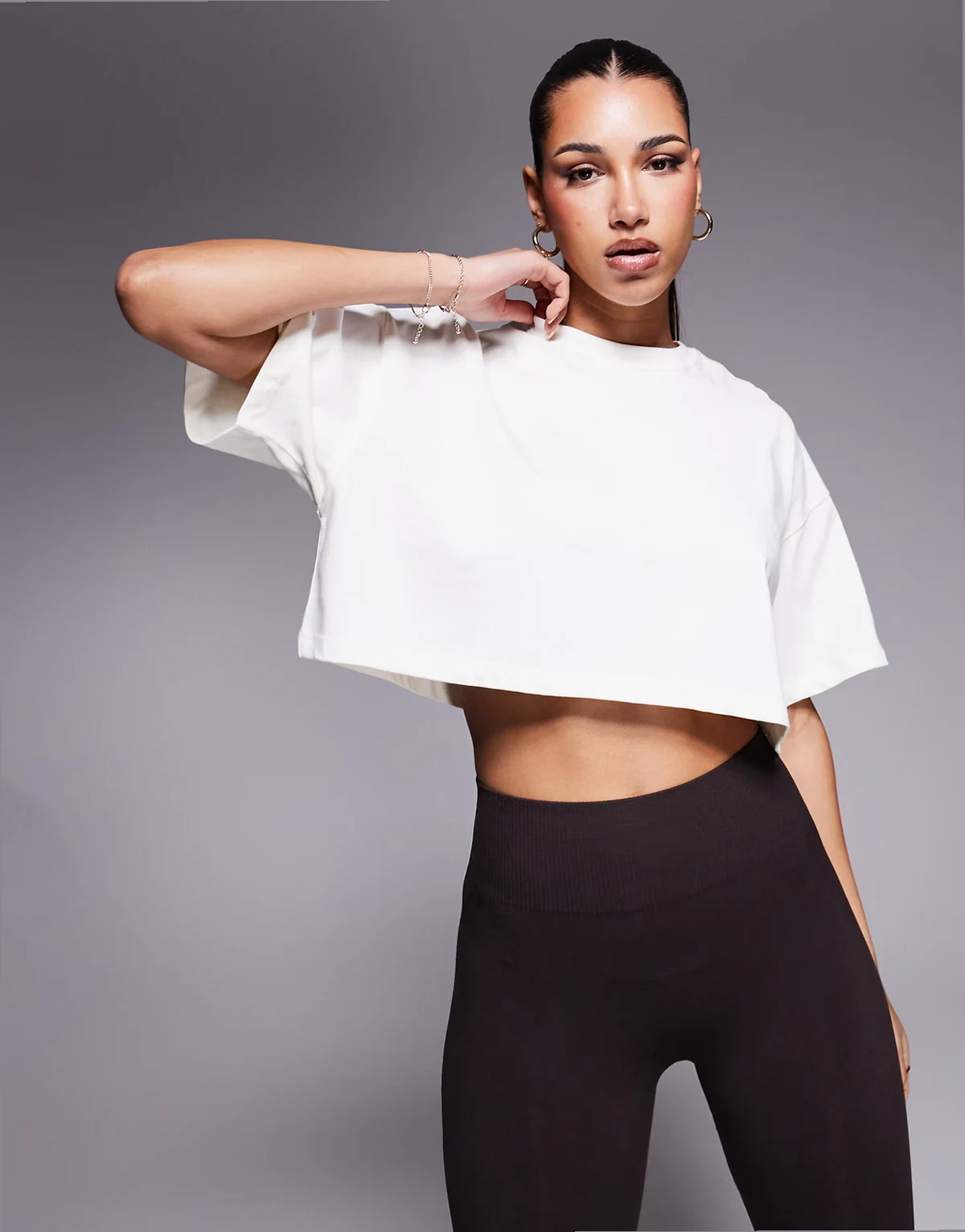 Icon heavyweight cotton cropped t-shirt with quick dry finish in off white