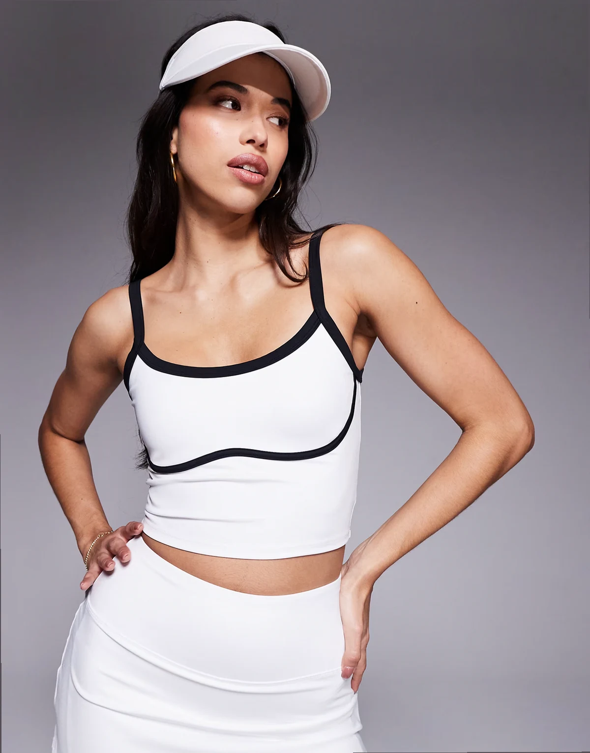active tank top with shelf bra and contrast piping in white