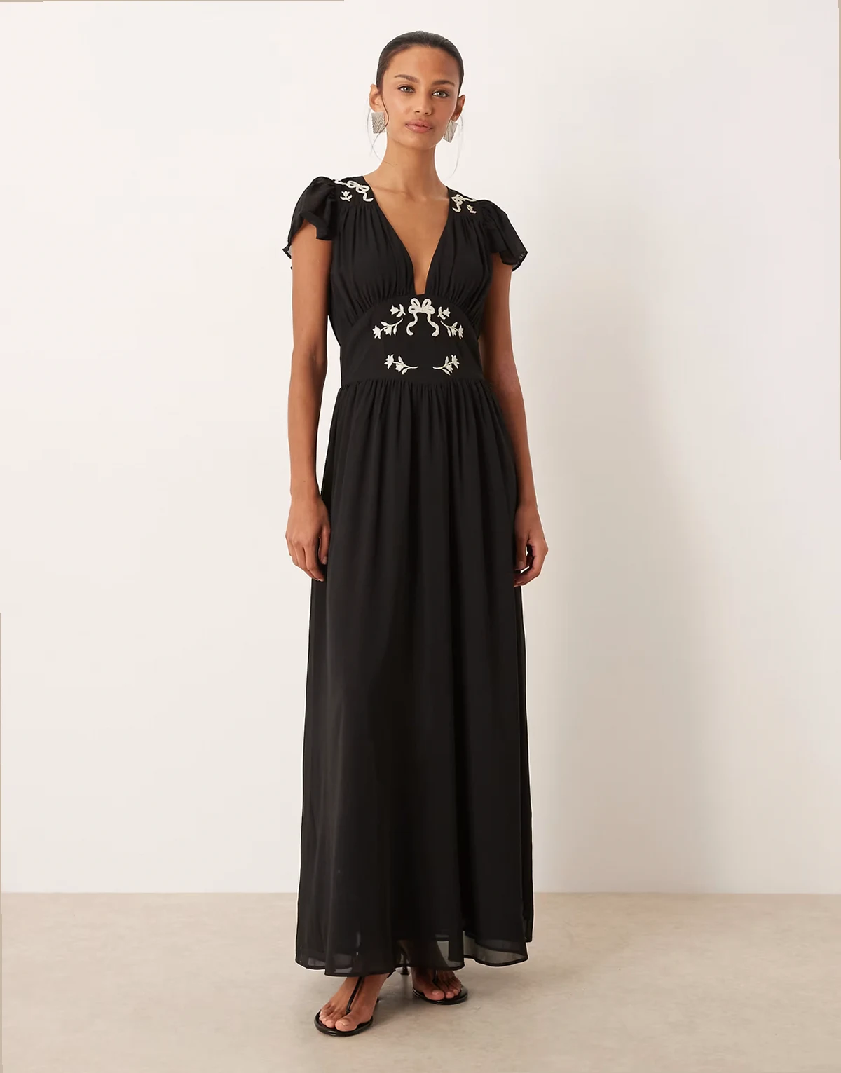 embroidered plunge maxi dress in black