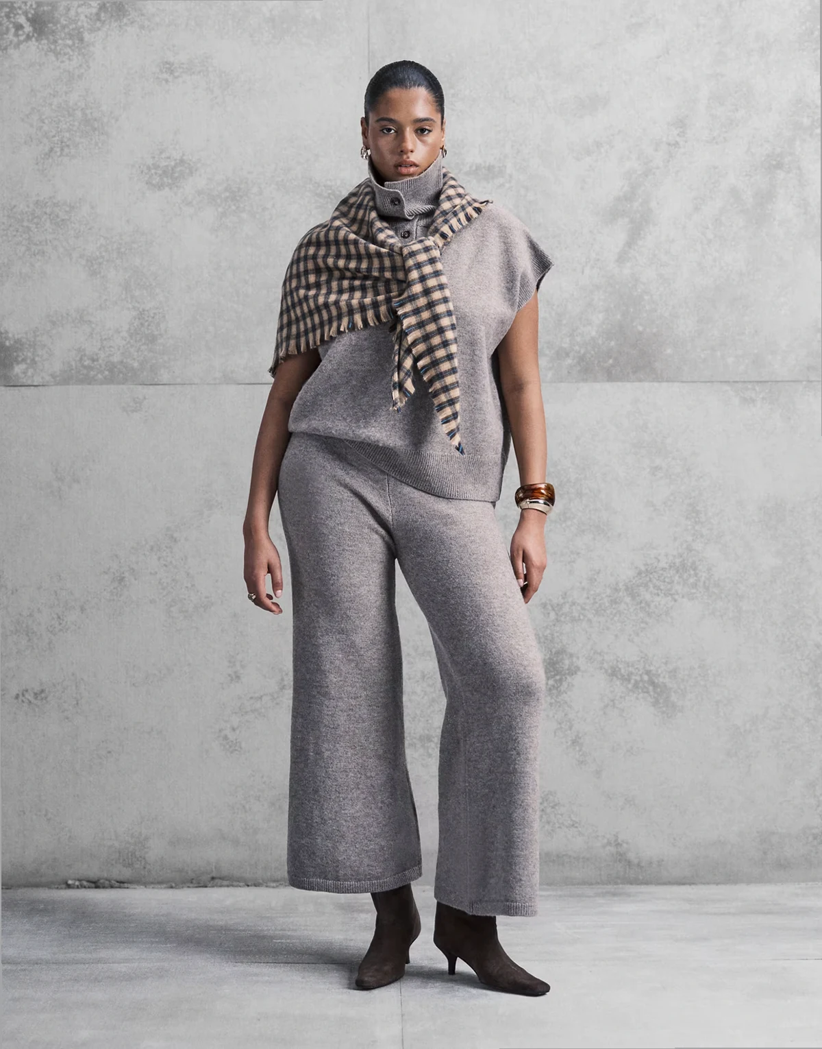 ASOS DESIGN Curve wide leg pants in mocha - part of a set