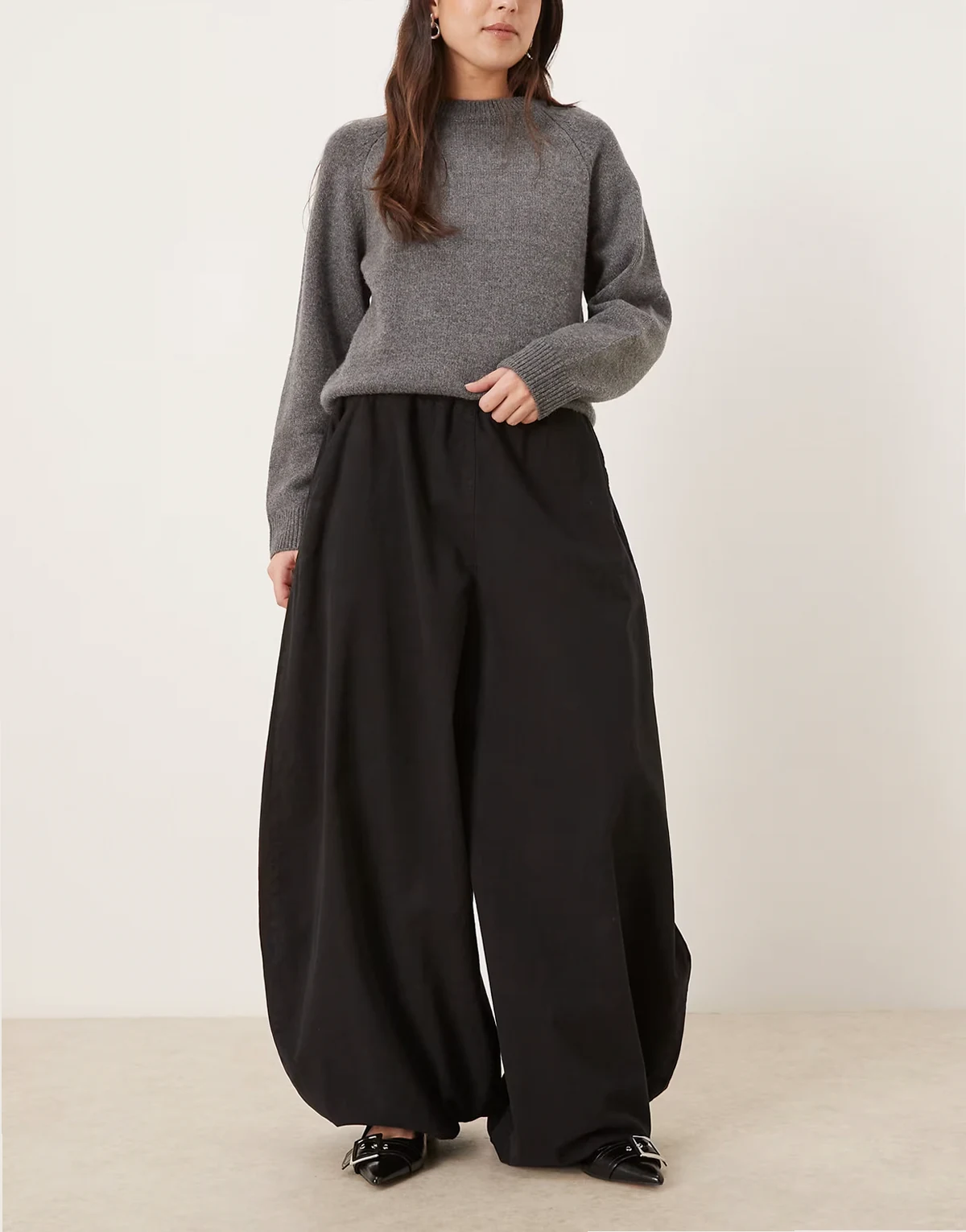 – Schwarze Ballonhose