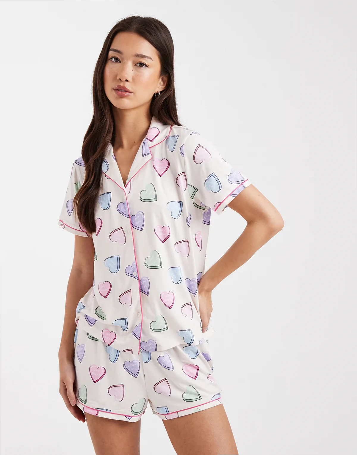 jersey camp collar top and shorts pajama set in candy hearts multi print