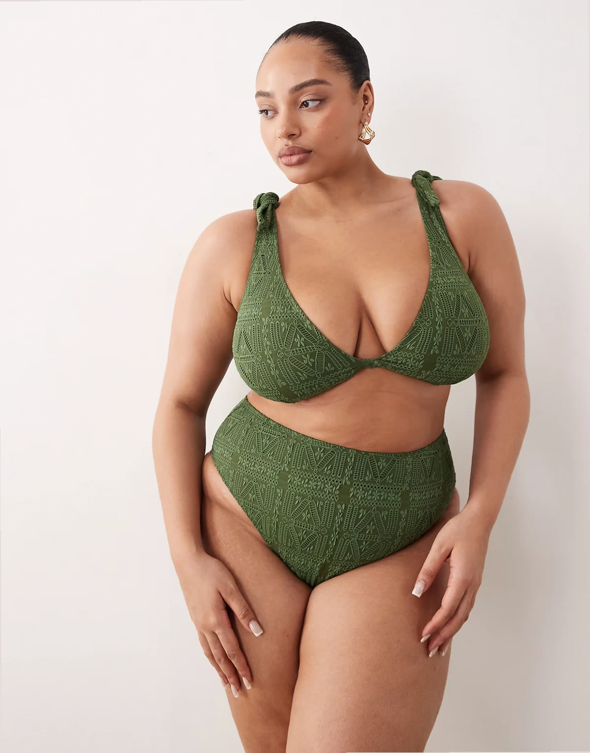 ASOS DESIGN Curve – Kyle – Oliwkowy wysoko wycięty dół bikini z podwyższonym stanem
