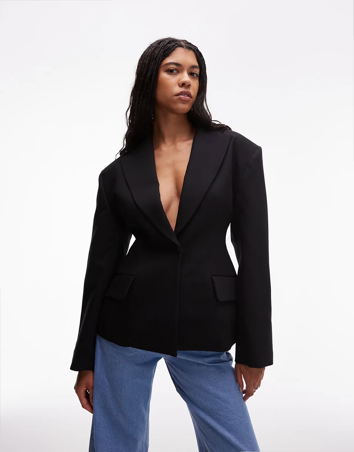 sculpted cinch waist blazer in black