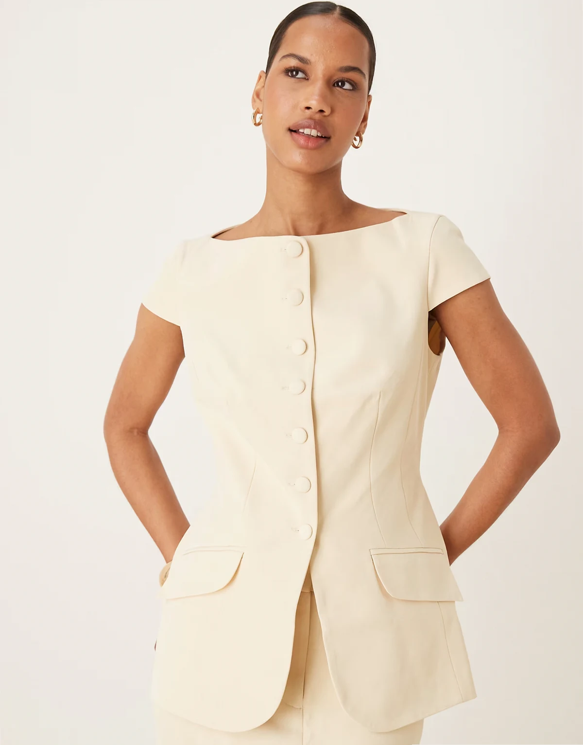 molded hips cap sleeve blazer in buttermilk - part of a set