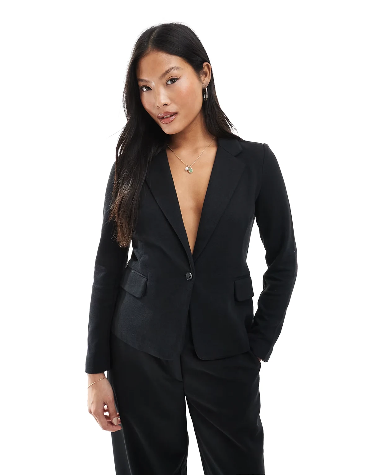 – Figurbetonter Jersey-Blazer in Schwarz