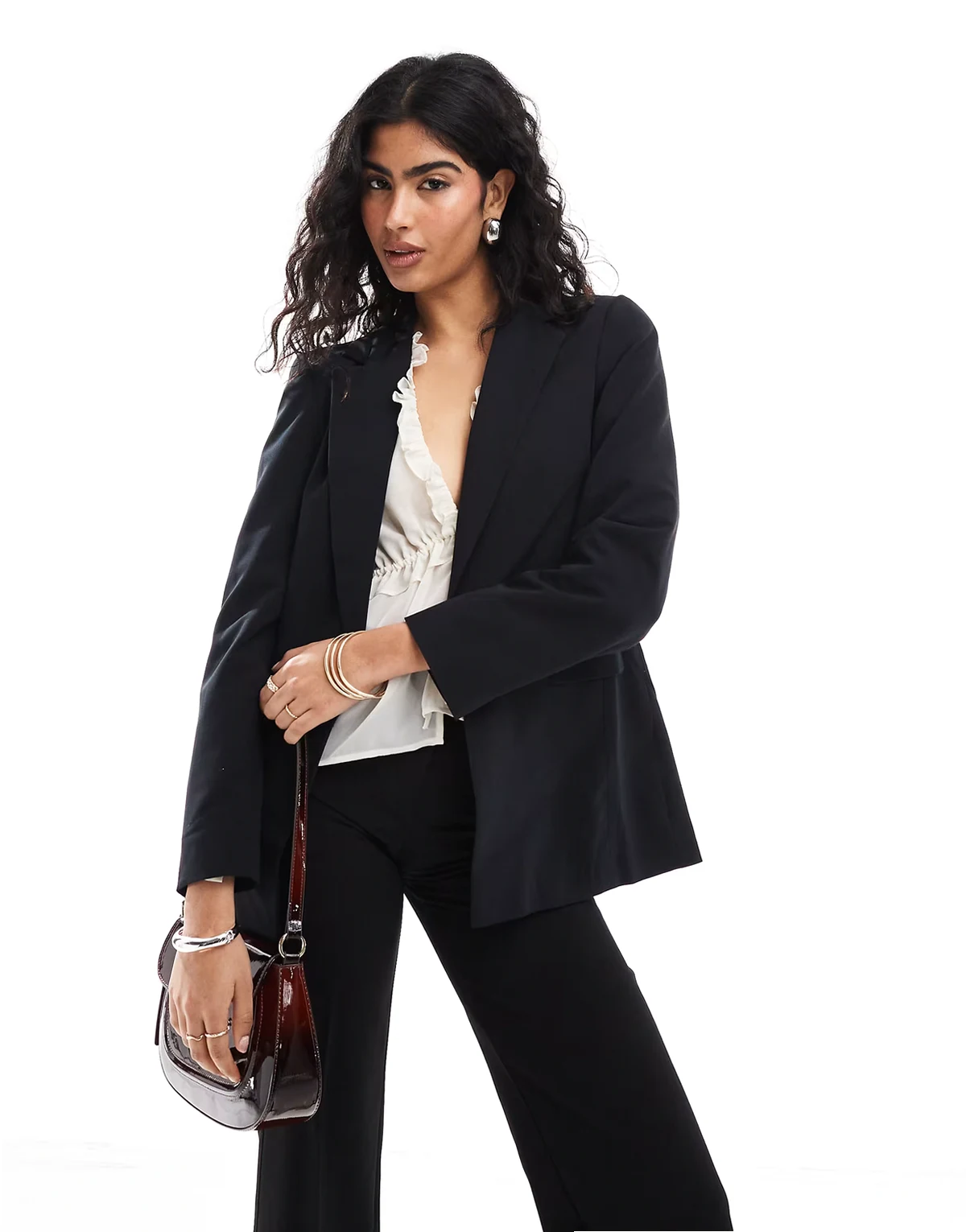 relaxed fit essential blazer in black