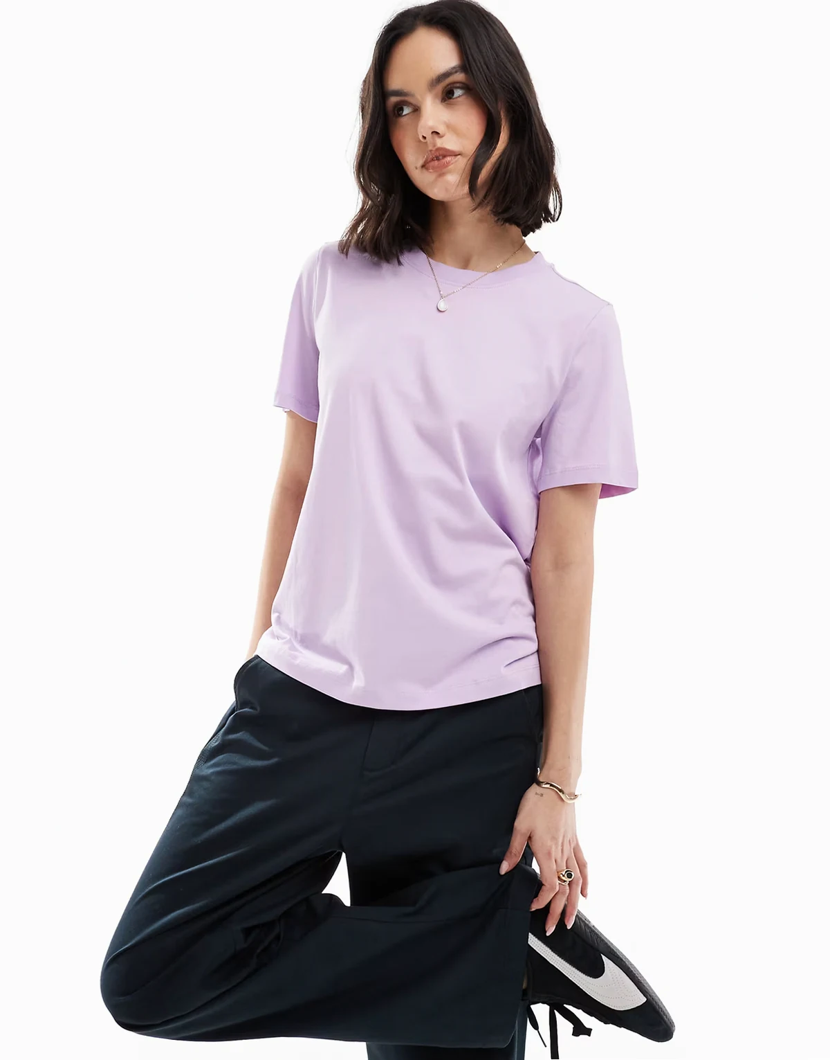 – T-Shirt in Flieder