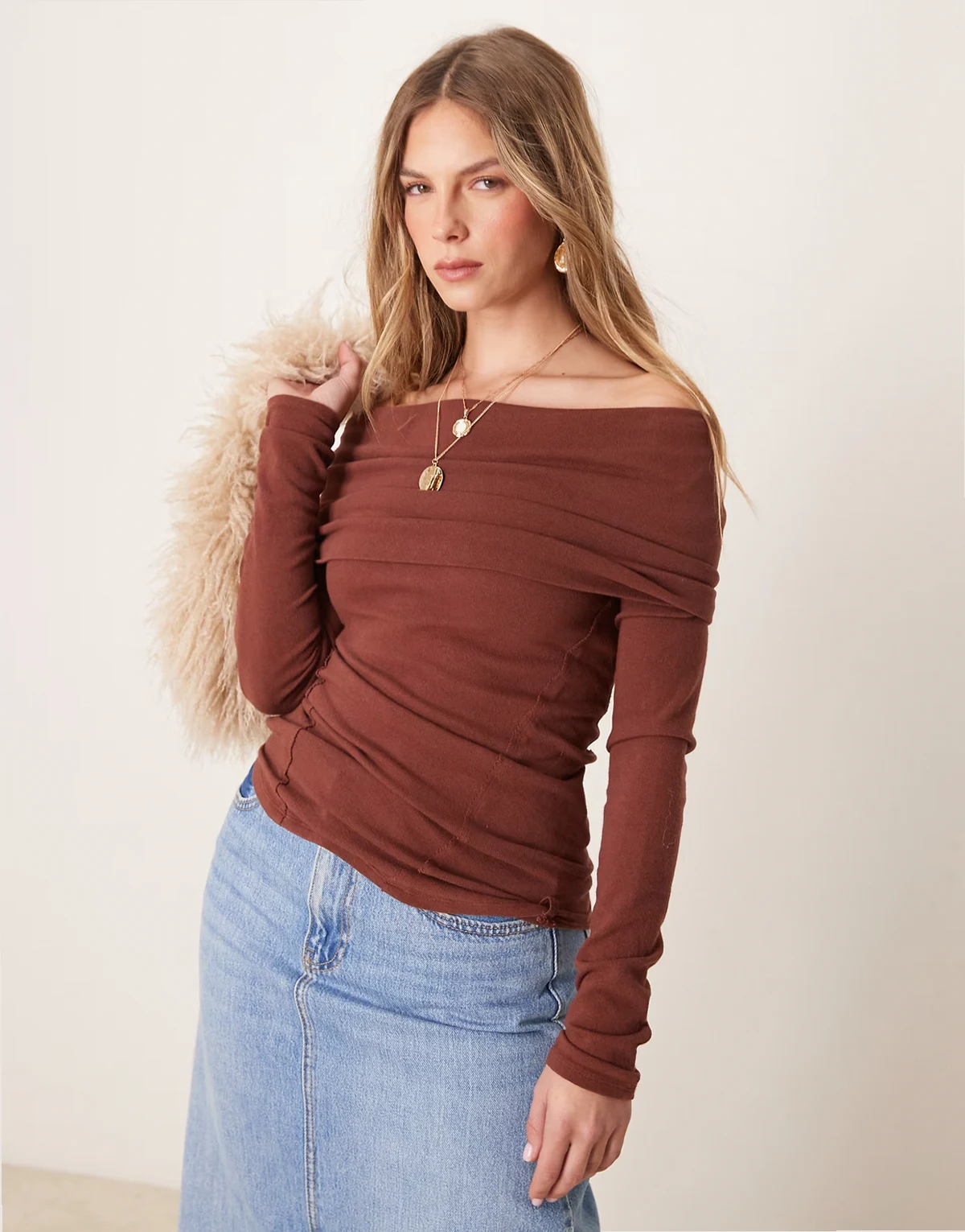 iris foldover layering top in cocoa