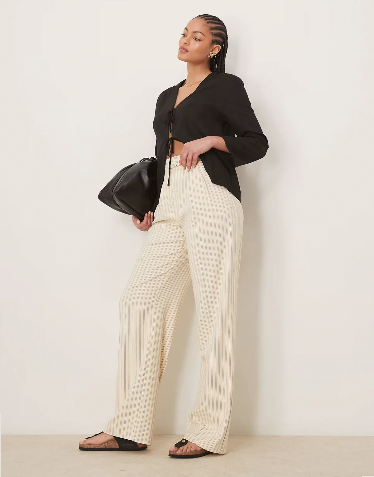 Tall – Elegante Hose in gestreiftem Buttermilchgelb mit weitem Bein und Bundfalten