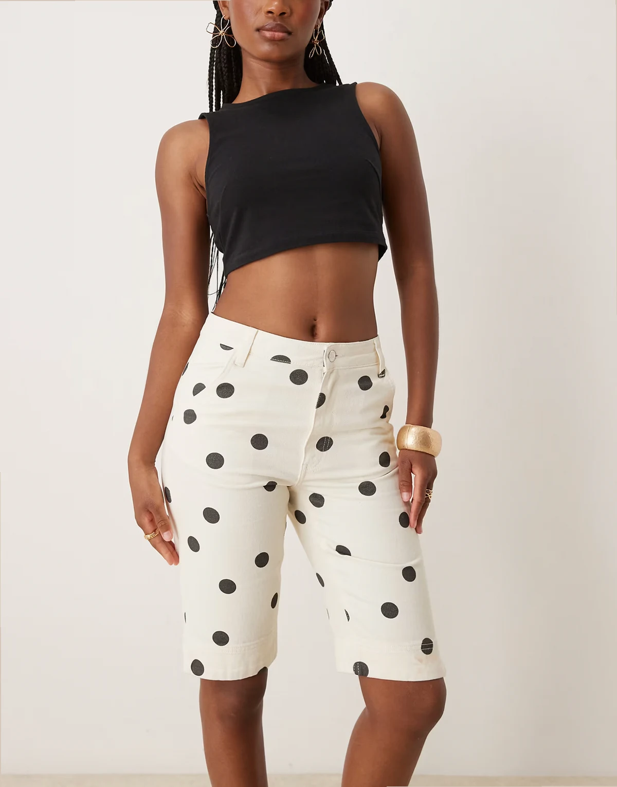 – Capri-Jeans mit kleinem Punktemuster