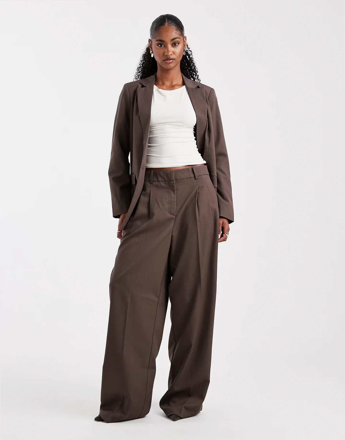 dad fit tailored pants in chocolate - part of a set