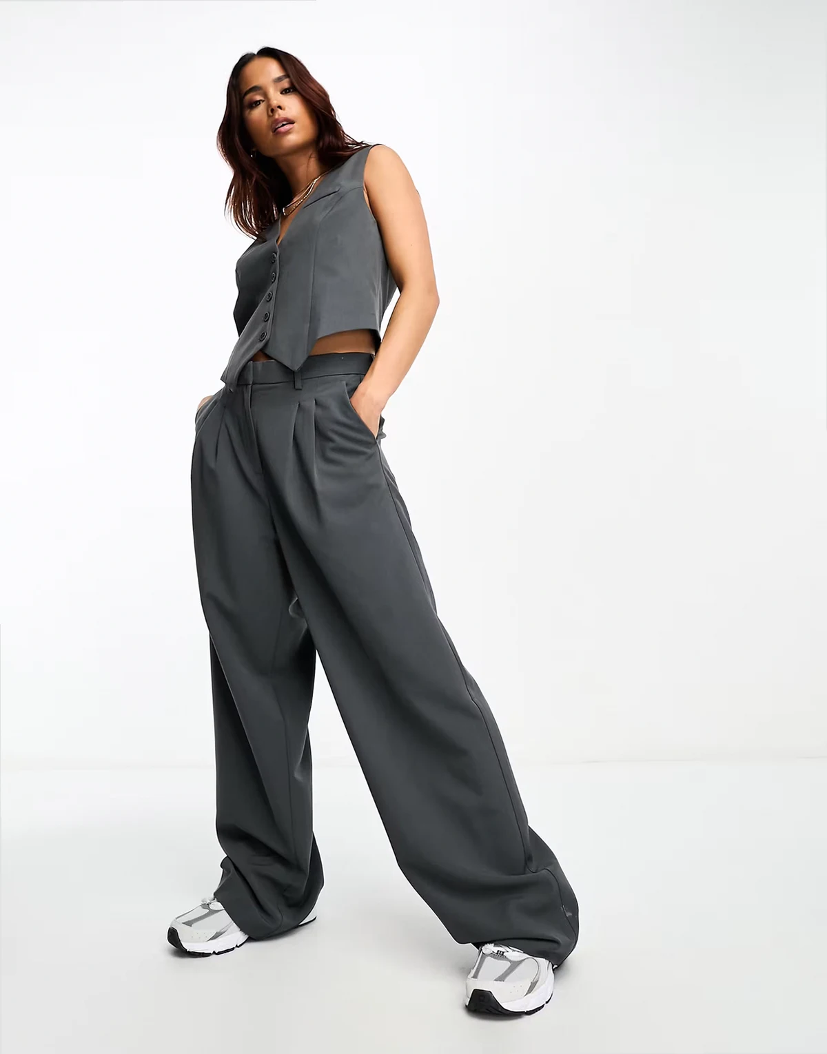 – Elegante Dad-Hose mit weitem Bein in Grau, Kombiteil