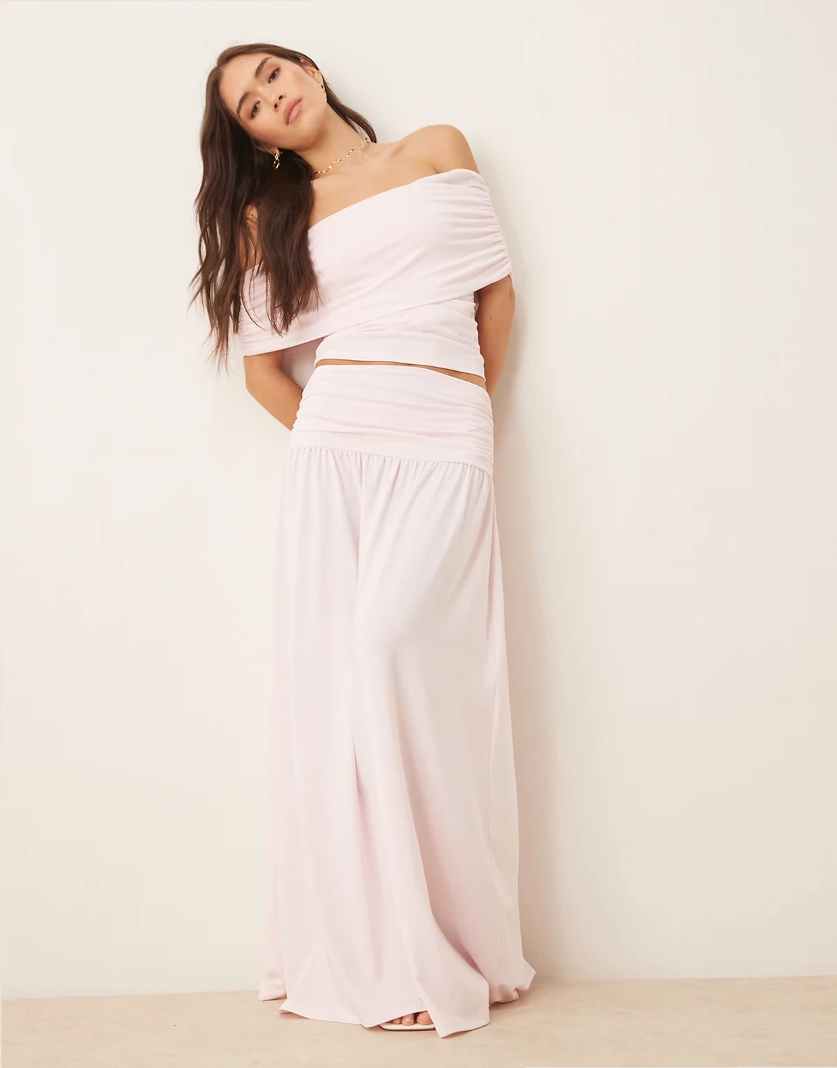 mix & match dropped waist ruched maxi skirt in pastel pink