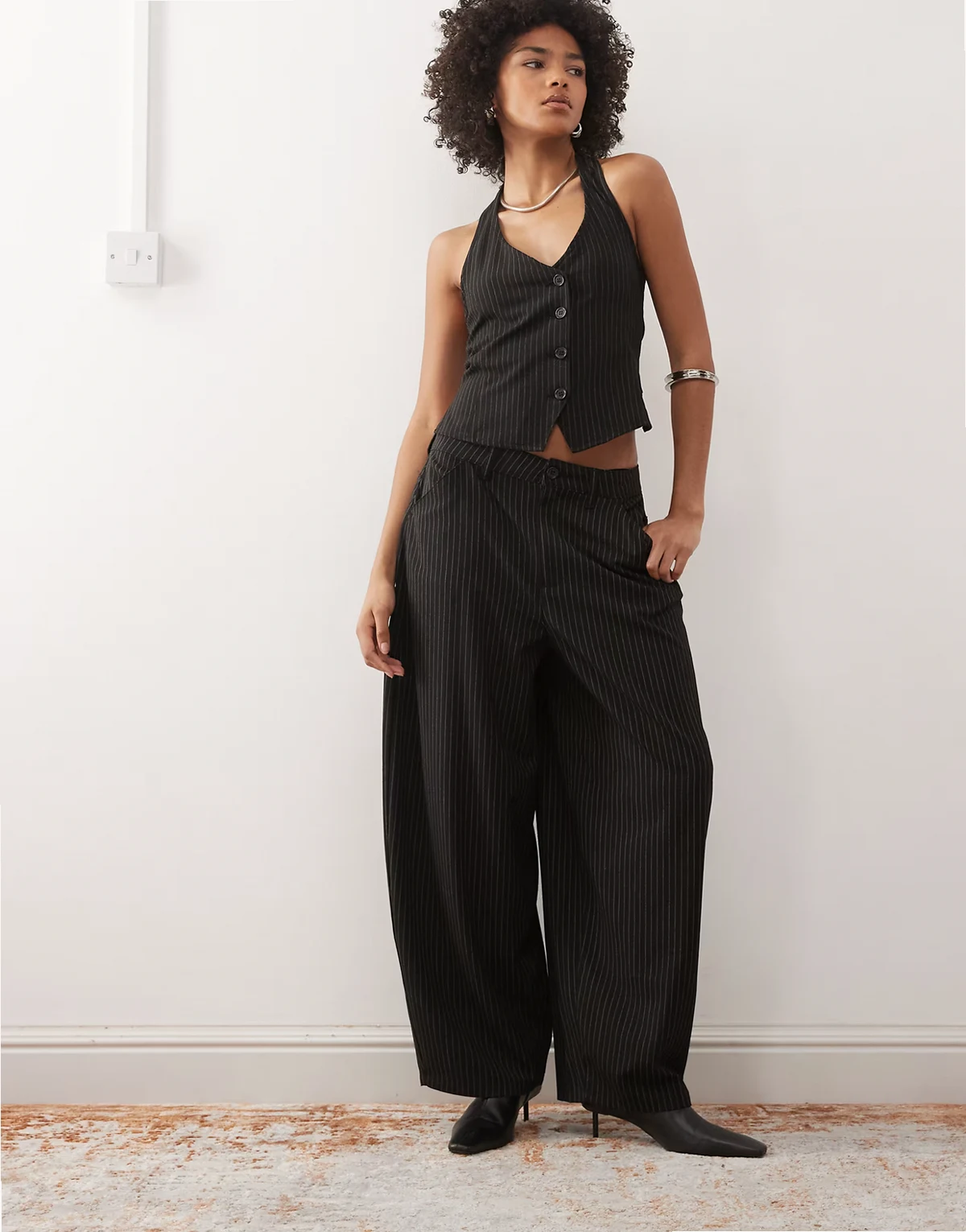 90s XL balloon low rise pants in pinstripe