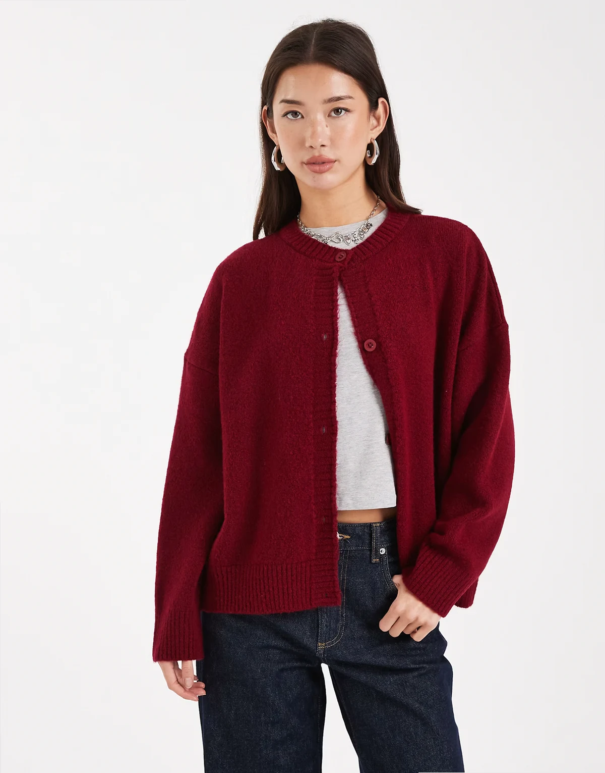 – Oversize-Strickjacke in Burgunderrot mit Rundhalsausschnitt