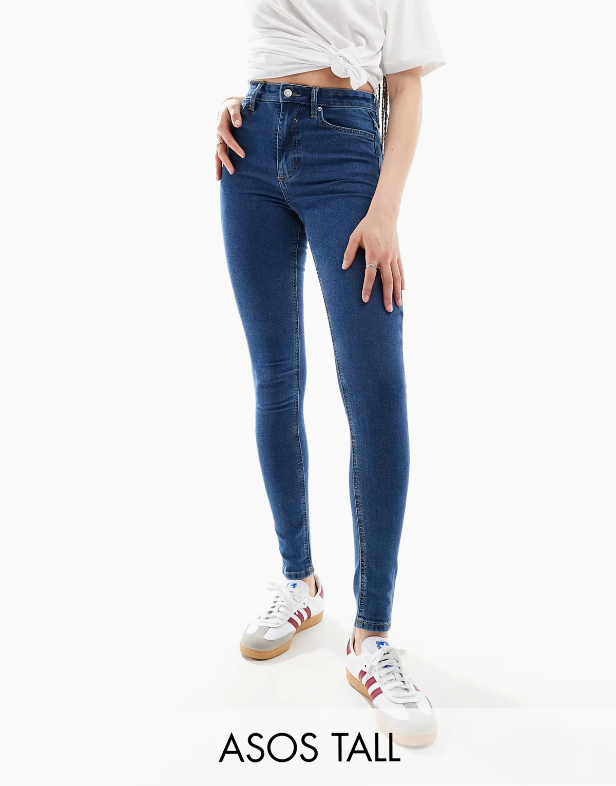 ASOS DESIGN Tall – Ciemnoniebieskie jeansy o obcisłym kroju