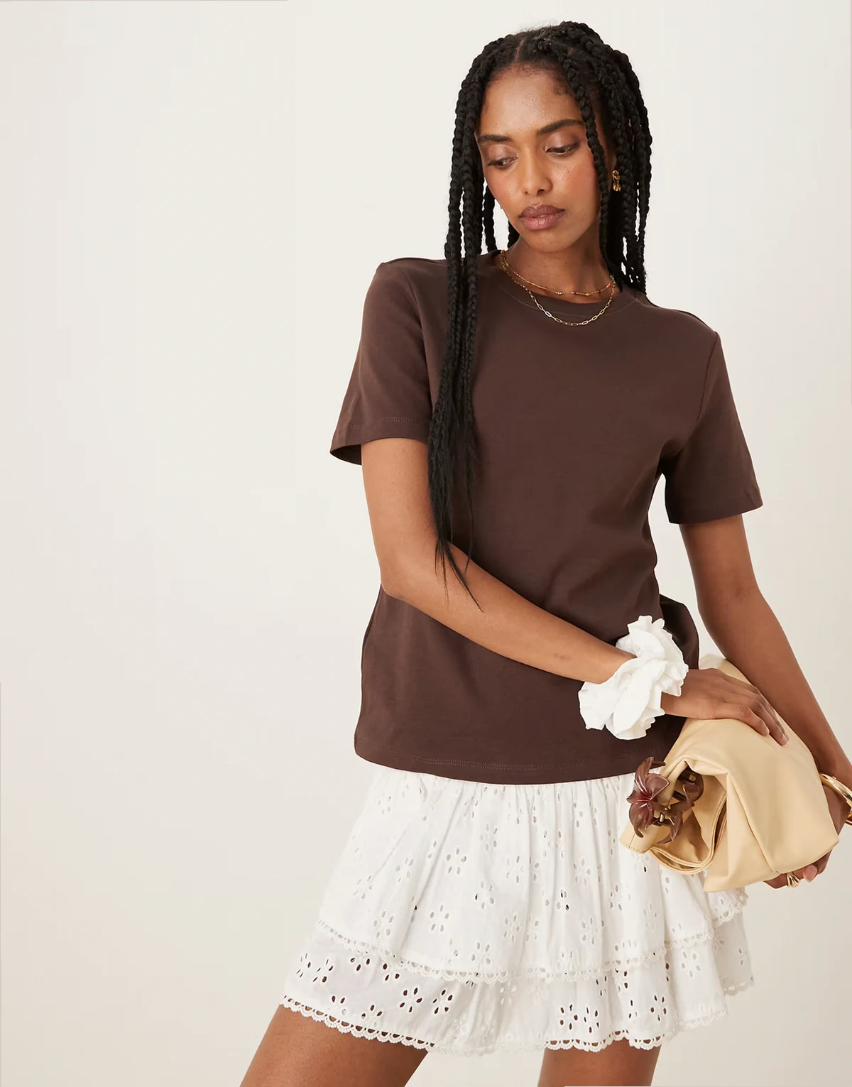 – Premium – T-Shirt aus 100% Baumwolle in Braun