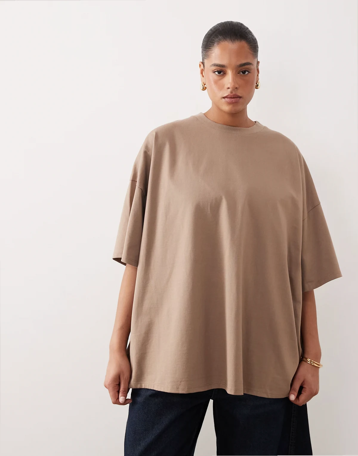 Curve oversized premium heavyweight T-shirt in taupe