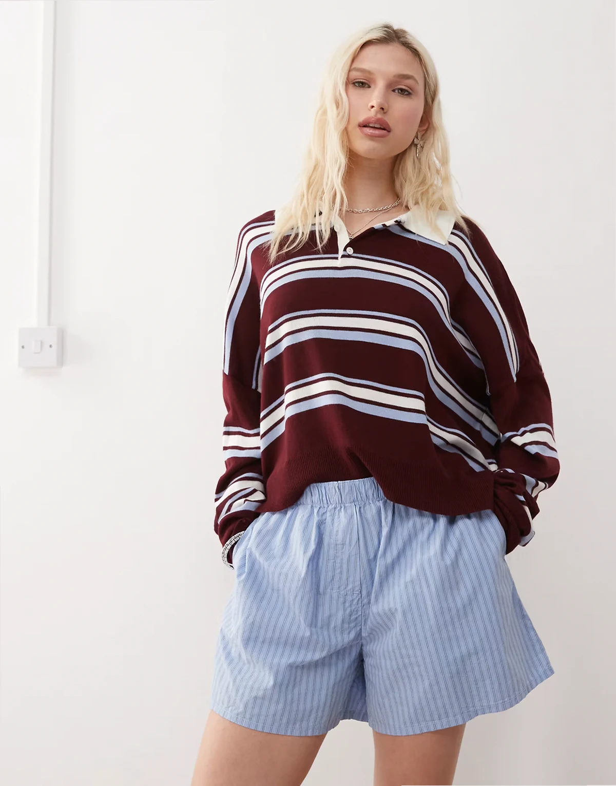 – Relaxed-Fit-Shorts in gestreiftem Blau