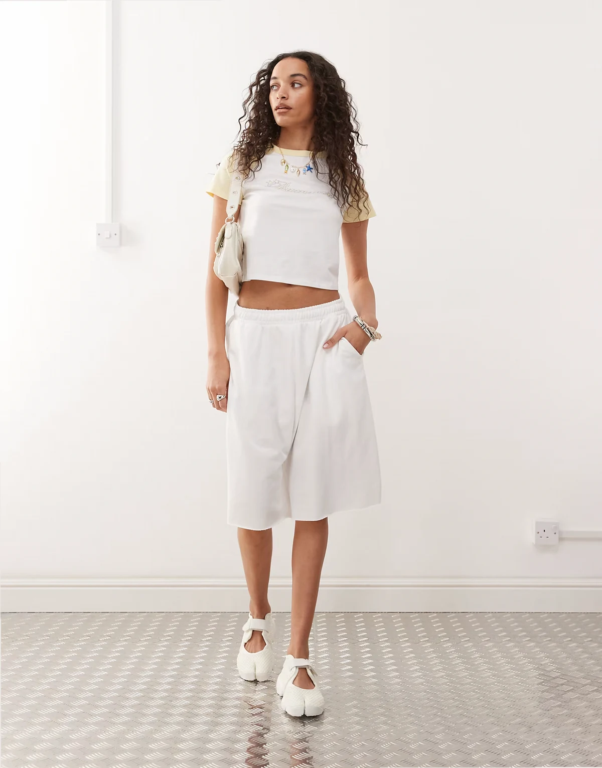 – Oversize-Bermudashorts aus Jersey in Weiß