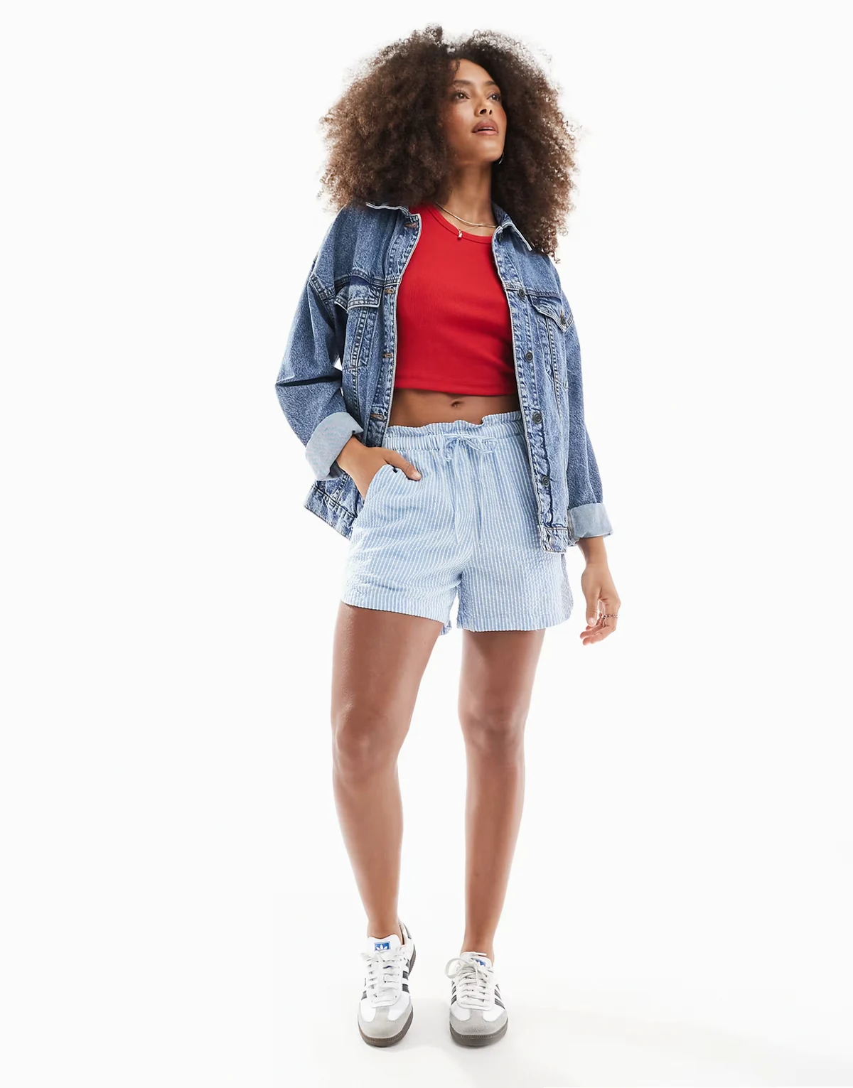 seersucker shorts in blue stripe