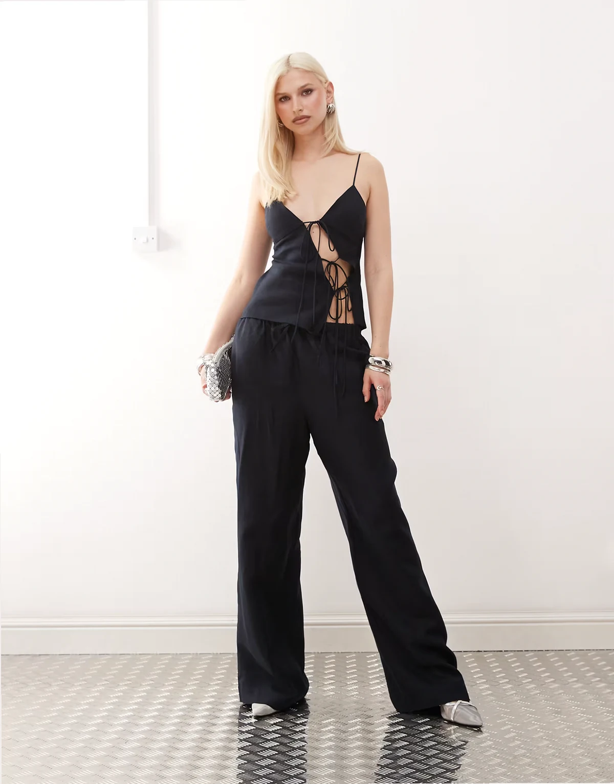 Idyllic linen blend tie waist wide leg pants in navy - part of a set