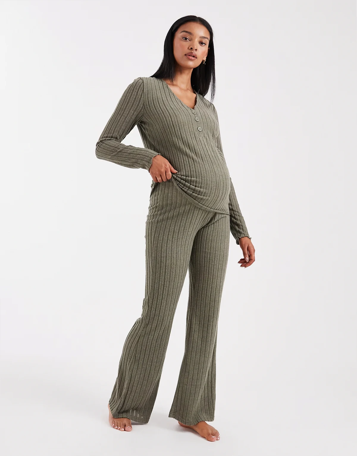 Mamalicious Maternity – Bardzo miękkie dzwony z prążkowanej dzianiny w kolorze khaki, część zestawu