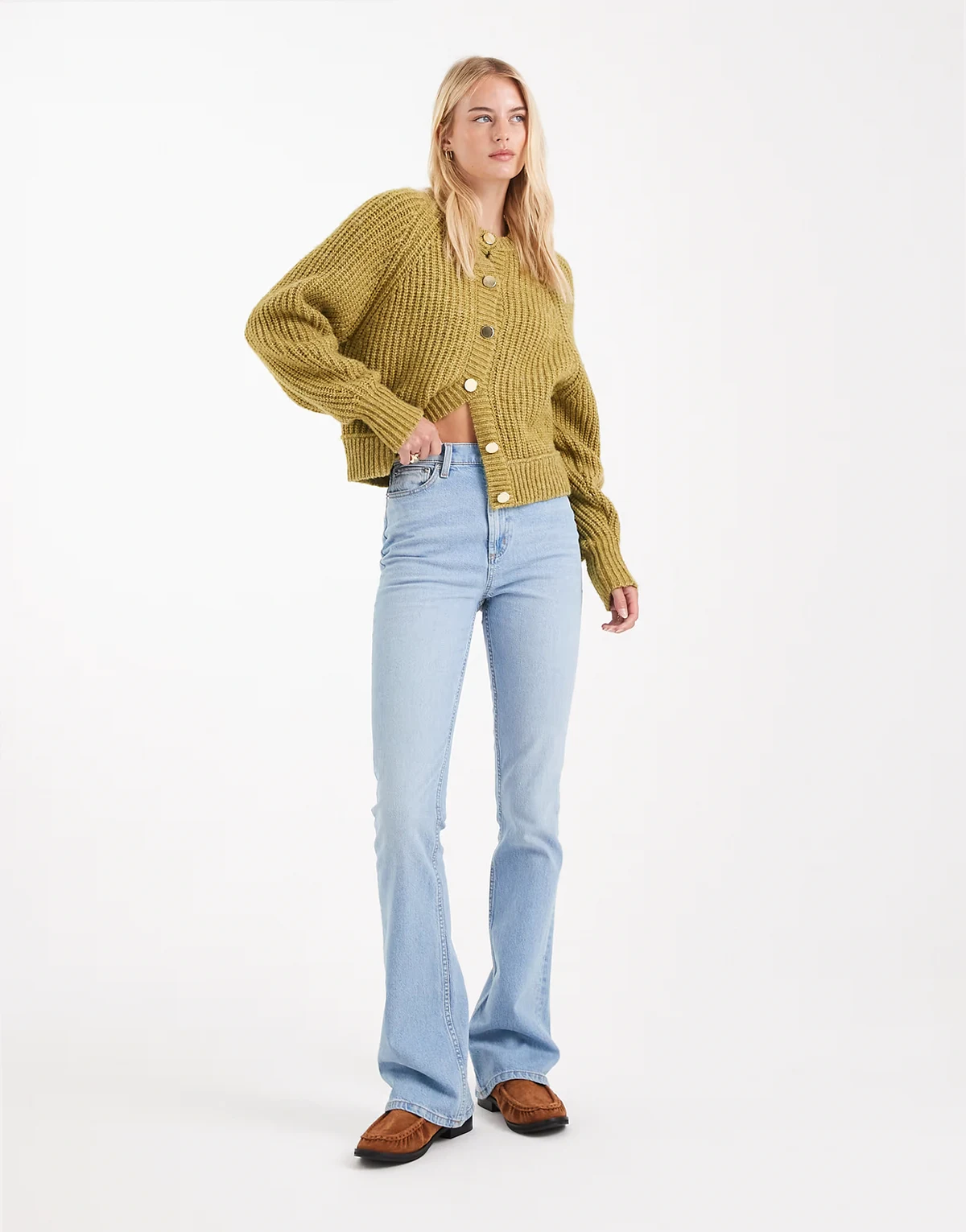 ASOS DESIGN Tall – Jasnoniebieskie jeansy dzwony ze średnim stanem